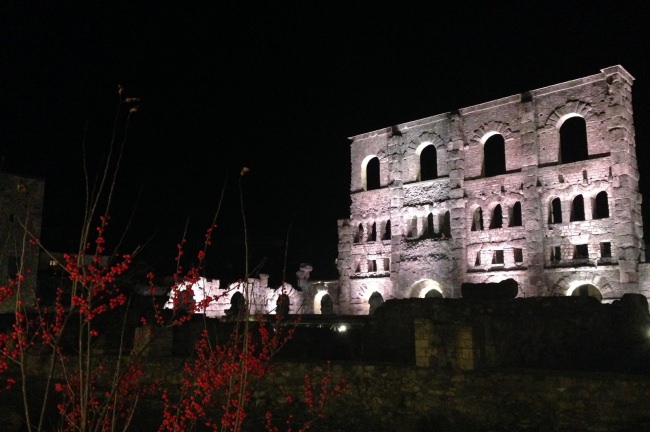 Valle Daosta Teatro Romano Di Aosta